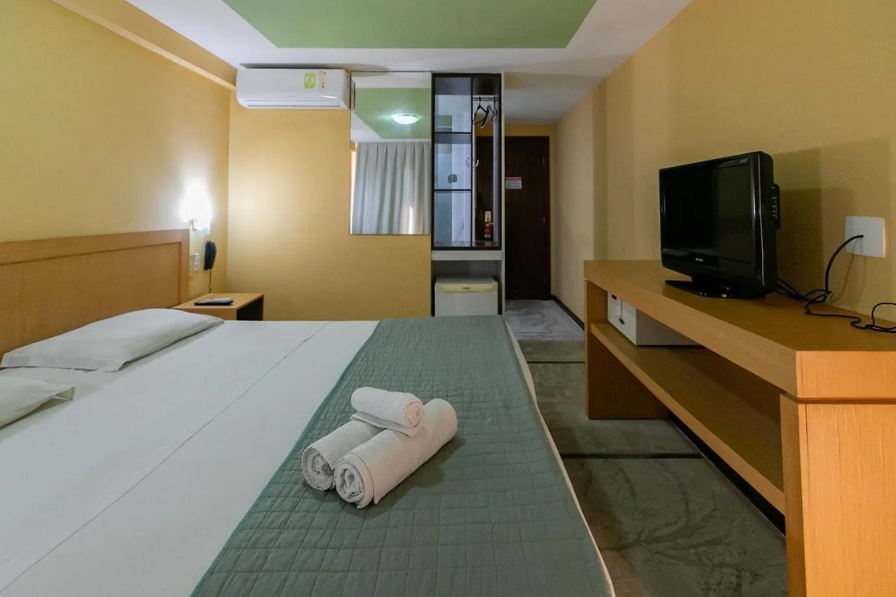 Safari Natal Beach Hotel 3*,